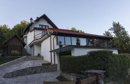 Bihac Villa | R&J's Home