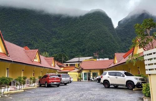 Thai Chang Hotel | Rachawadee House