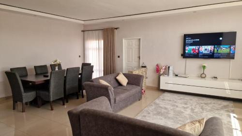 Harare East House | Rachel`s Guest House - Harare