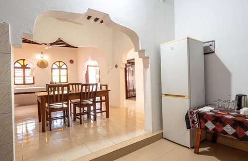 Jambiani Villa | RaCoCo Villa - just steps to the beachn