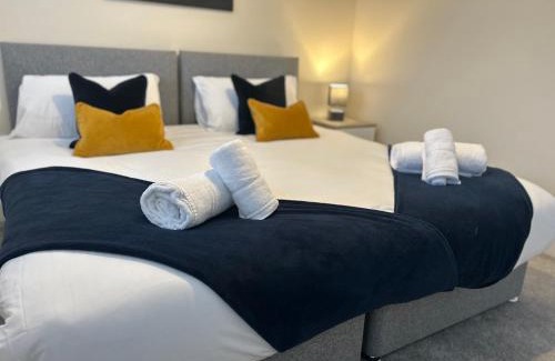Radbourne House | Radbourne House - Spacious 2 Bed, Home from Home in Derby
