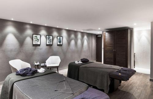 Old Town Hotel | Radisson Blu Hotel, Edinburgh City Centre