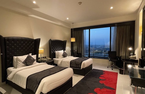 Pashim Vihar Hotel | Radisson Blu Hotel New Delhi Paschim Vihar