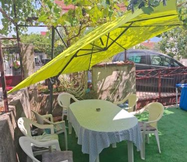 Radovici Apartment | Radovići,Luštice