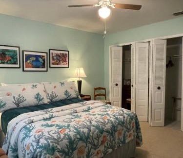 Sun 'N Lake Bed & Breakfast | Rae’s Place