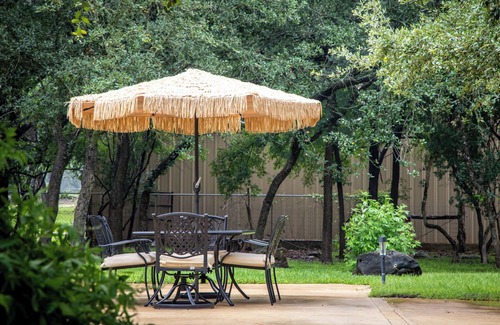 New Braunfels House | Rahe Guest Haus 30 minutes from Austin