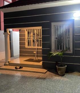 Old-Yundum House | Raheem luxury 3 bedroom