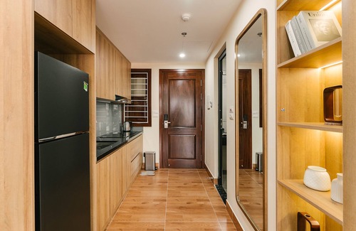 Old Quarter Apartment | Railway Apartment