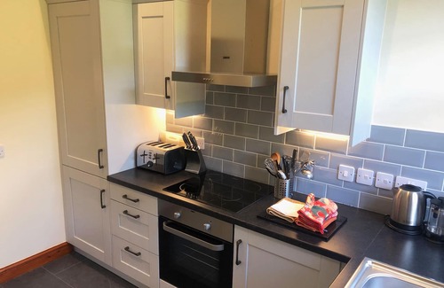 Fairbourne Cottage | RAILWAY COTTAGE, family friendly, with a garden in Fairbourne