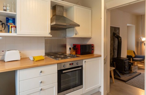 Alvie House | Railway House by Interhome