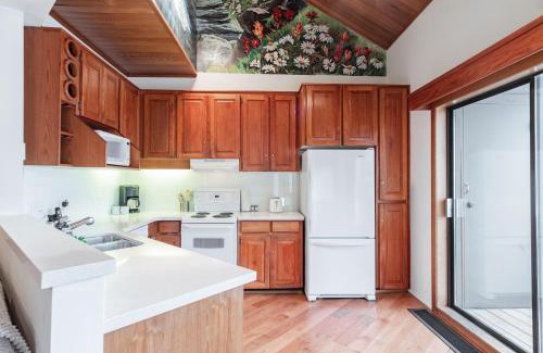 Whistler Village House | Rainbow by Outpost Whistler
