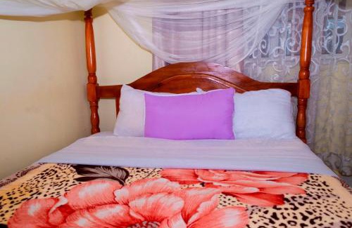 Hoima House | Rainbow Courts