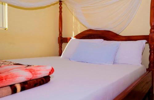 Hoima House | Rainbow Courts