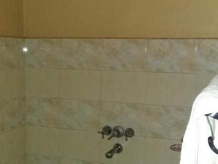 Central Region Hotel | Rainbow Motel Sembabule