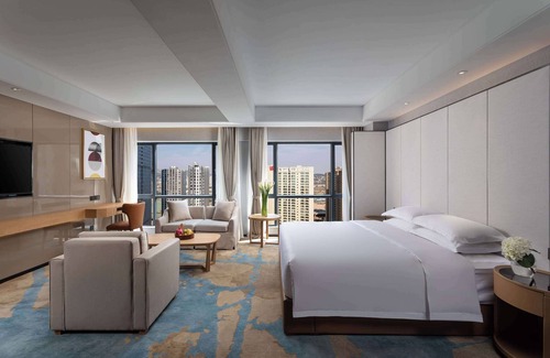 Wuhua Hotel | Ramada Encore by Wyndham Kunming West