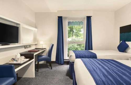 Wheatley Hotel | Ramada Oxford