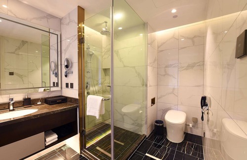 Ouhai District Hotel | Ramada Plaza by Wyndham Wenzhou