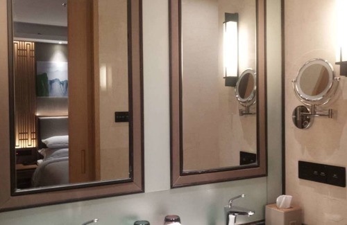 Zhengzhou Hotel | Ramada Wyndham Zhengzhou Xinzheng