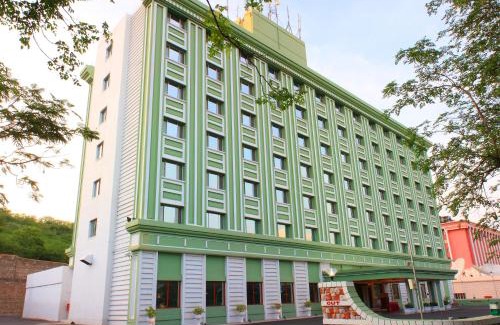 Ramoji Film City Hotel | Ramoji Film City- Tara Comfort Hotel
