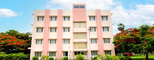 Ramoji Film City Hotel | Ramoji Greens Inn