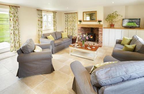 West Compton House | Rampisham Hill Farm Barn