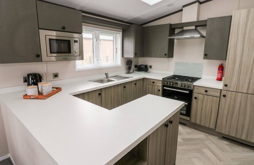 Hasguard Cross Cottage | RAMSEY, pet friendly, character holiday cottage in Broad Haven