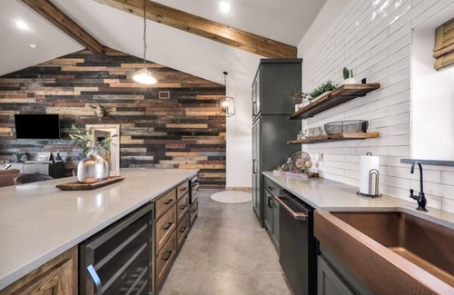 Mineral Wells House | Ranch Haven Retreat