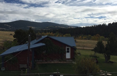 Clancy House | Ranch House in the Elkhorn Mountains