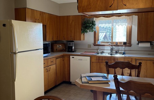 Centerville House | Ranch-Style Farmhouse in the Rolling Hills of Northwestern Pennsylvania