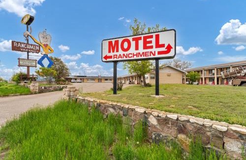 Medicine Hat Hotel | Ranchmen Motel
