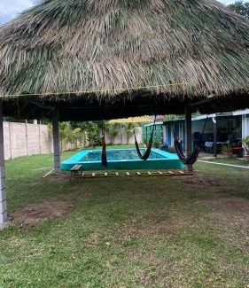 Playa Las Hojas Apartment | RANCHO LA POTRANCA SV