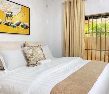 Central House | Ranzi Court Guest House