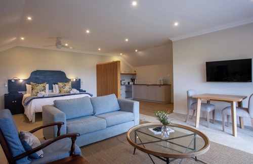 Tulbagh Apartment | Raptor Rise