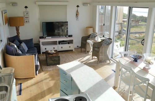 Callala Beach Cottage | Rare Absolute Beachfront Cottage - Jervis Bay Views