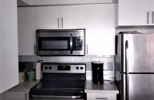 Englemount - Lawrence Condo | Rare find - 2 bedroom, 2 bathroom condo with great view