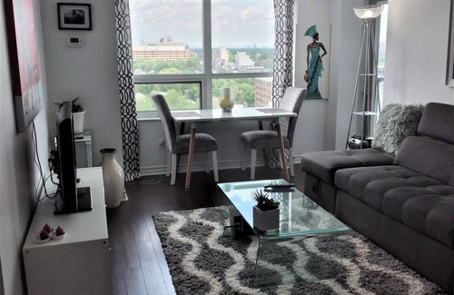 Englemount - Lawrence Condo | Rare find - 2 bedroom, 2 bathroom condo with great view
