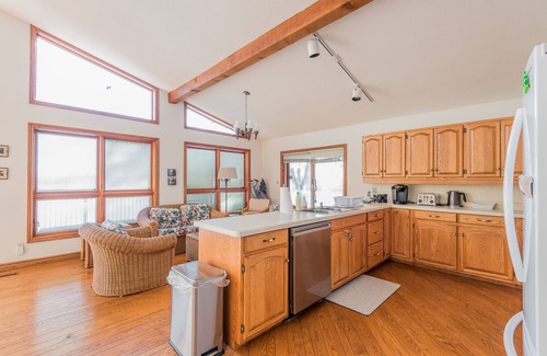 North Kawartha Cottage | Rare Stoney Lake Waterfront Gem