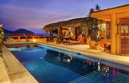 Playa la Madera House | Rarely Available- Casa Quixote - Beachfront Estate