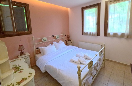 Vizitsa Bed & Breakfast | RASTONI B&B -A Place To Stay In Pelion