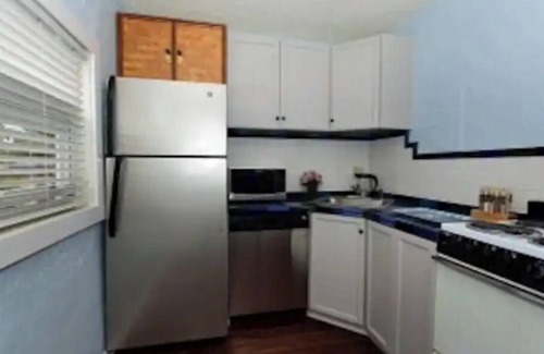 Sunshine Park Apartment | RATED #1 In W. Palm Beach! Heated Pool! II