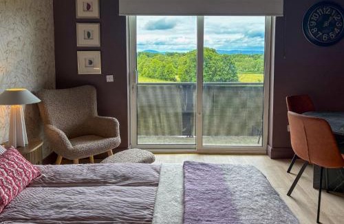 Dunleer Bed & Breakfast | Rathescar Grove Guest House