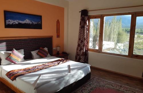 Leh Hotel | Ratna Hotel Ladakh