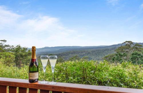 Ravensbourne Ski Chalet | Ravensbourne Escape- Quingilli