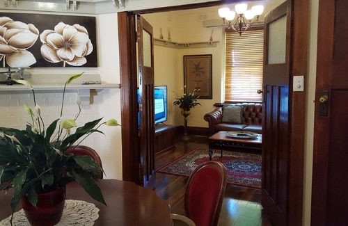 Drouin House | Ravenswood-an iconic Drouin property