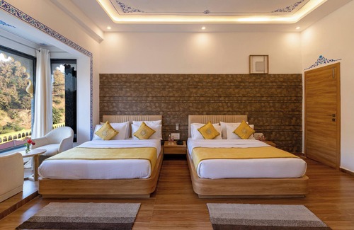 Dungarpur Hotel | Rawla Ratanpur - Kingfisher Hotel