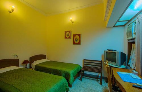 Sindhi Camp Hotel | Rawla Rawatsar
