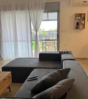 Katzrin Apartment | Ray Guest Unit