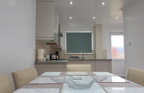 Rayleigh House | Rayleigh House