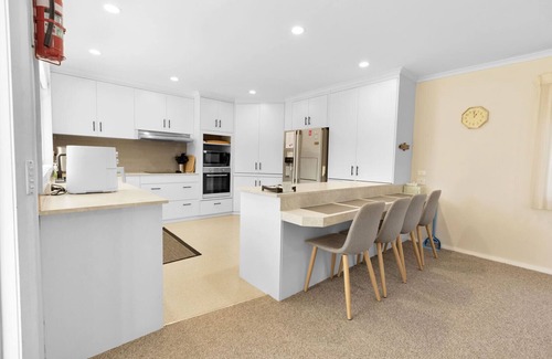 Raymond Island House | Raymond Island Retreat: This open plan holiday home has it all… even a jetty!