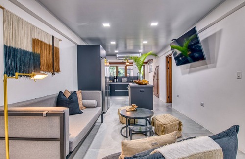Limon Apartment | Razas IV - Getaway goals for six